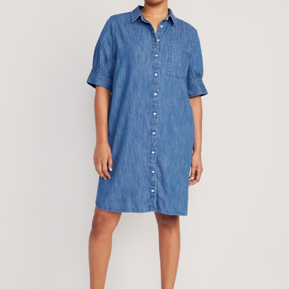 NWT OLD NAVY Short-Sleeve Shirt Dress Color:
Medium Wash Product - Picture 3 of 7